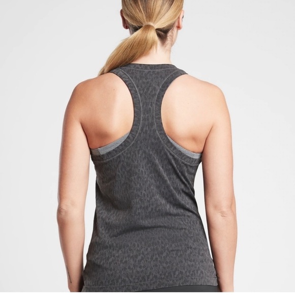 Athleta Women’s Momentum Seamless Leopard Print Tank Top Size XS - Picture 2 of 5